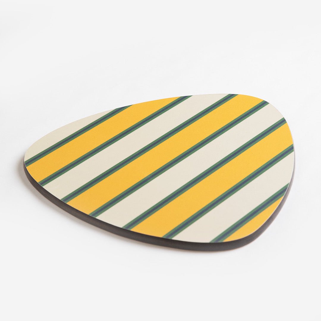 Dessous de plat ou plateau à fromages en céramique – Style Boch La Louvière, Keralux, design Raymond Dessous de plat ou plateau à fromages en céramique – Style Boch La Louvière, Keralux, design Raymond