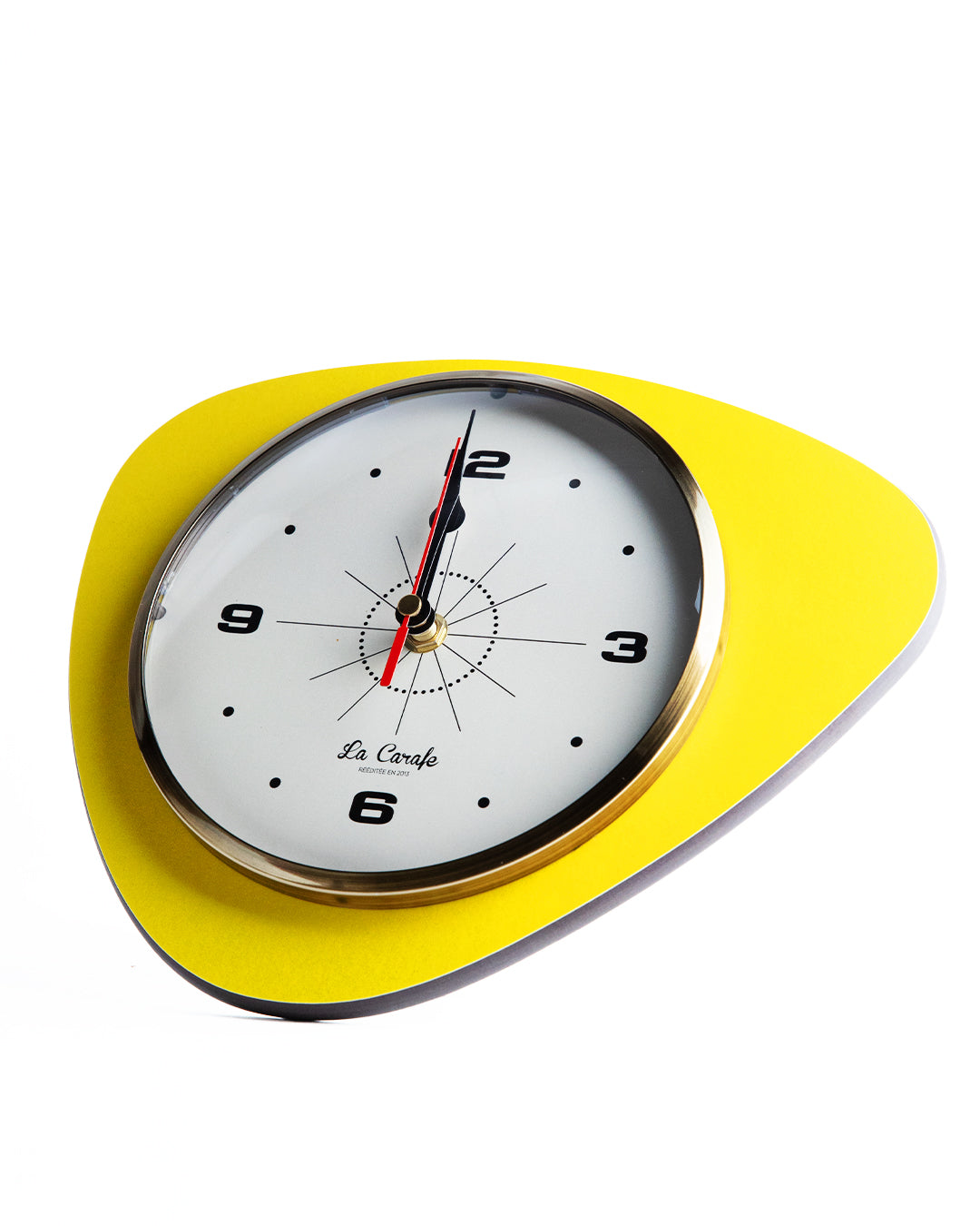 Horloge de cuisine originale jaune, design moderne pour une gestion efficace du temps en cuisine.