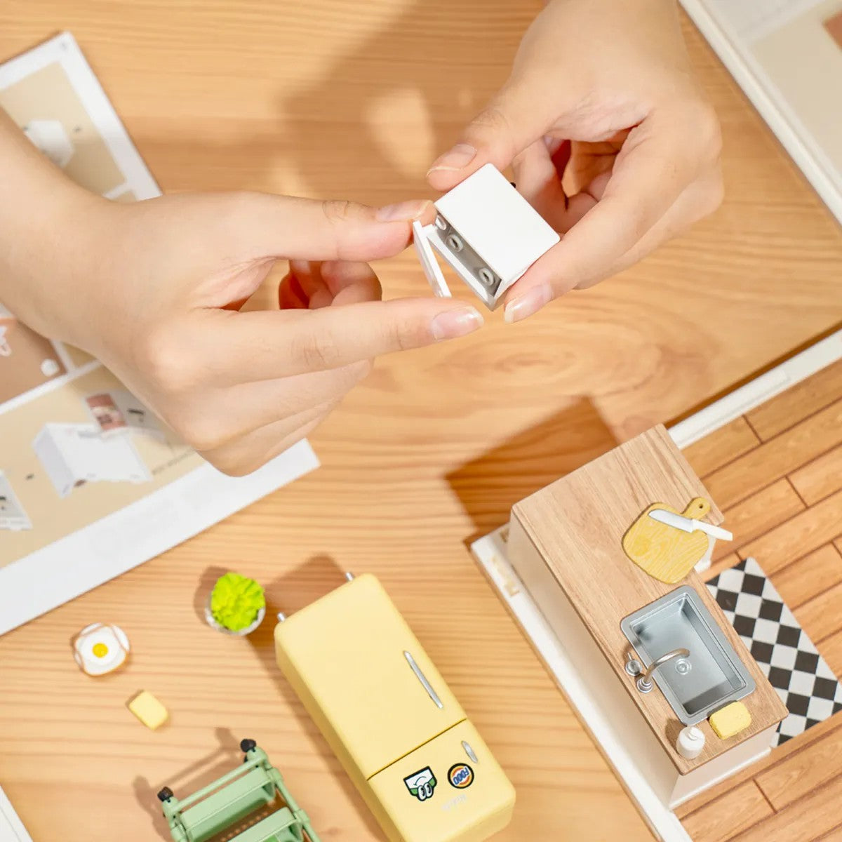 Kit de Maison Miniature DIY – Happy Meals Kitchen DW008