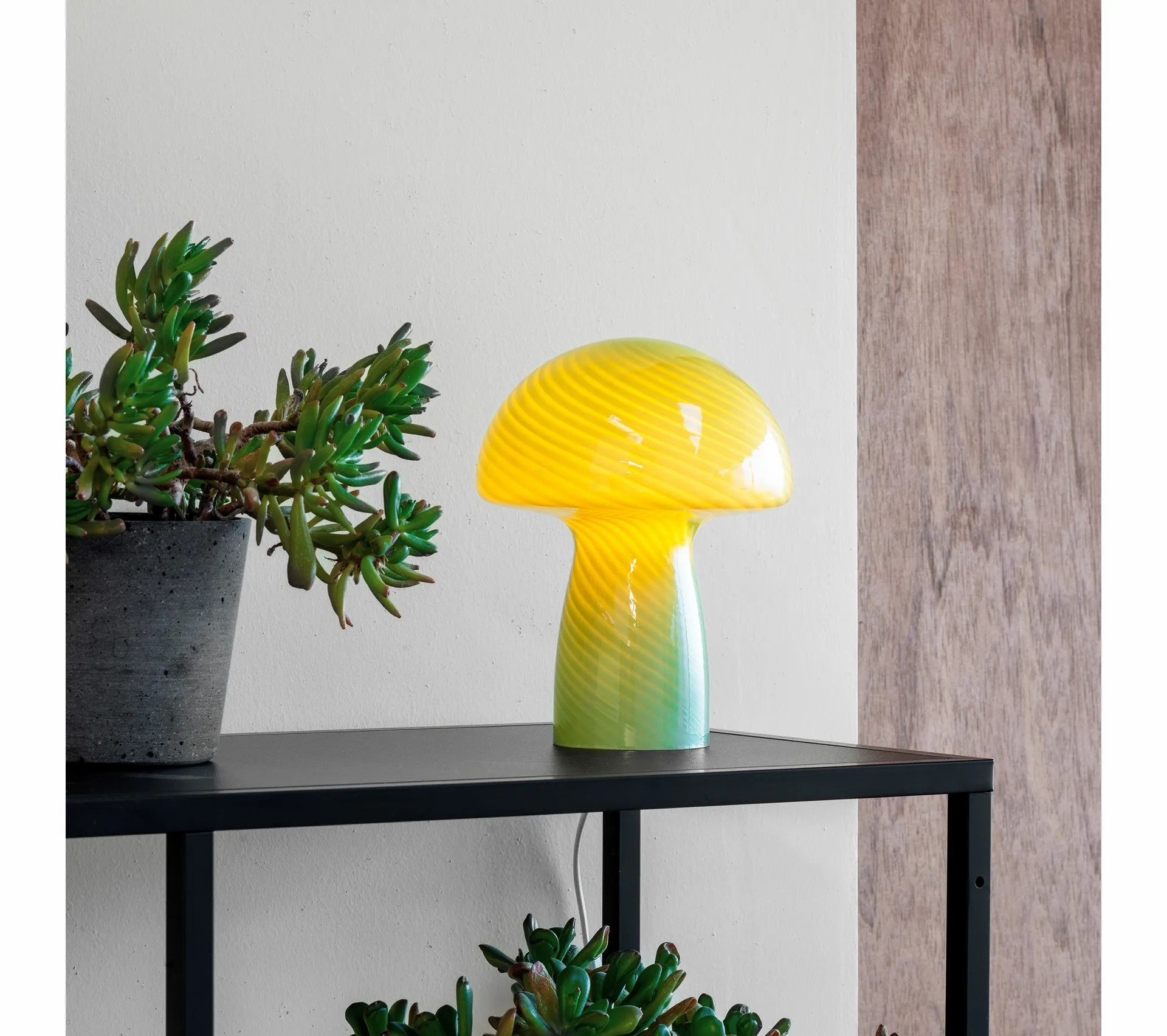 Lampe de table Jenny Mushroom Dyberg-Larsen Verte