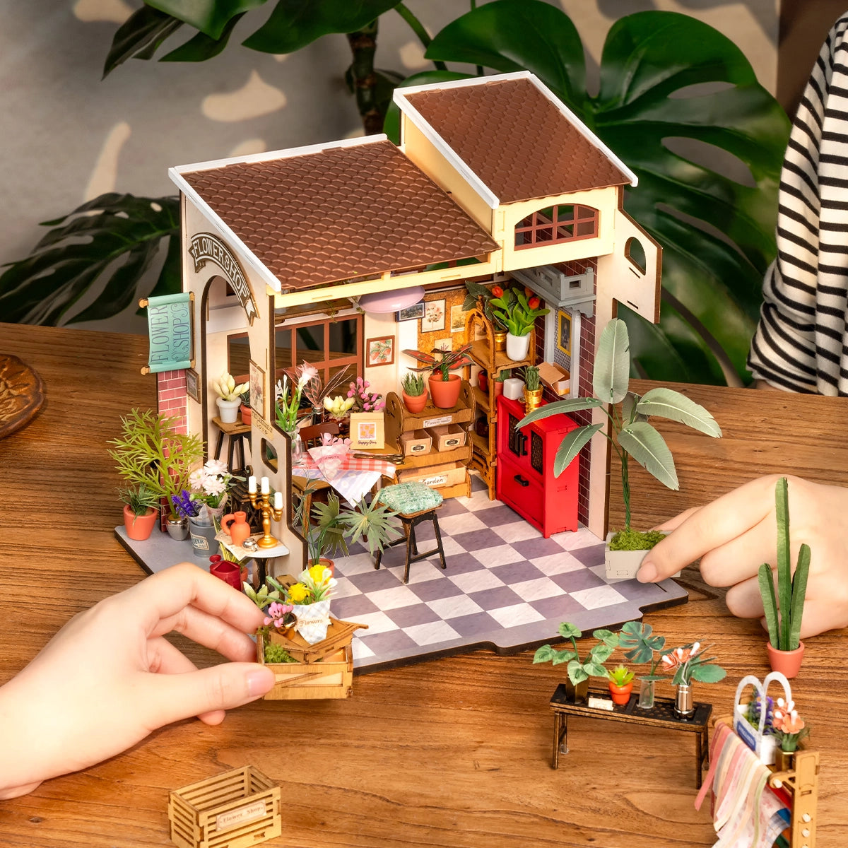 Kit de Maison Miniature DIY – Emily's Flower Shop