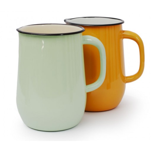 Pichet en émail Ø12 cm – Hauteur 20 cm – 2,5 L