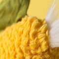 Détail des grains de la peluche Jellycat Amuseables Sweetcorn