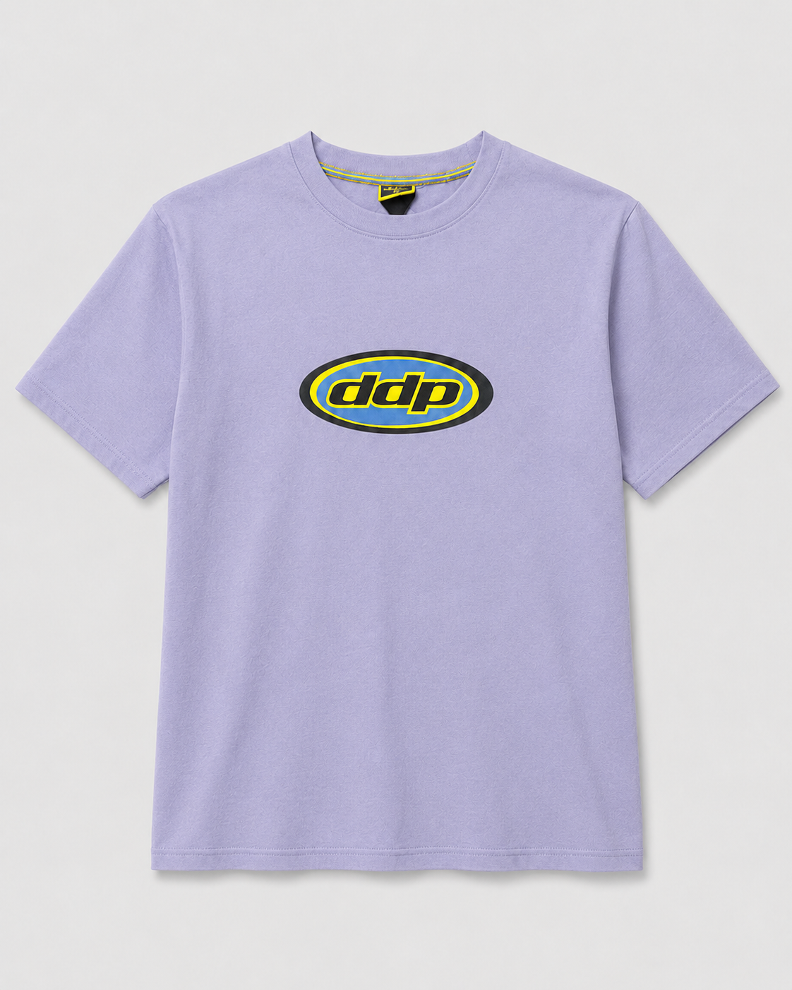 T-shirt DDP95 logo ovale mauve – grand logo ddp imprimé sur la poitrine