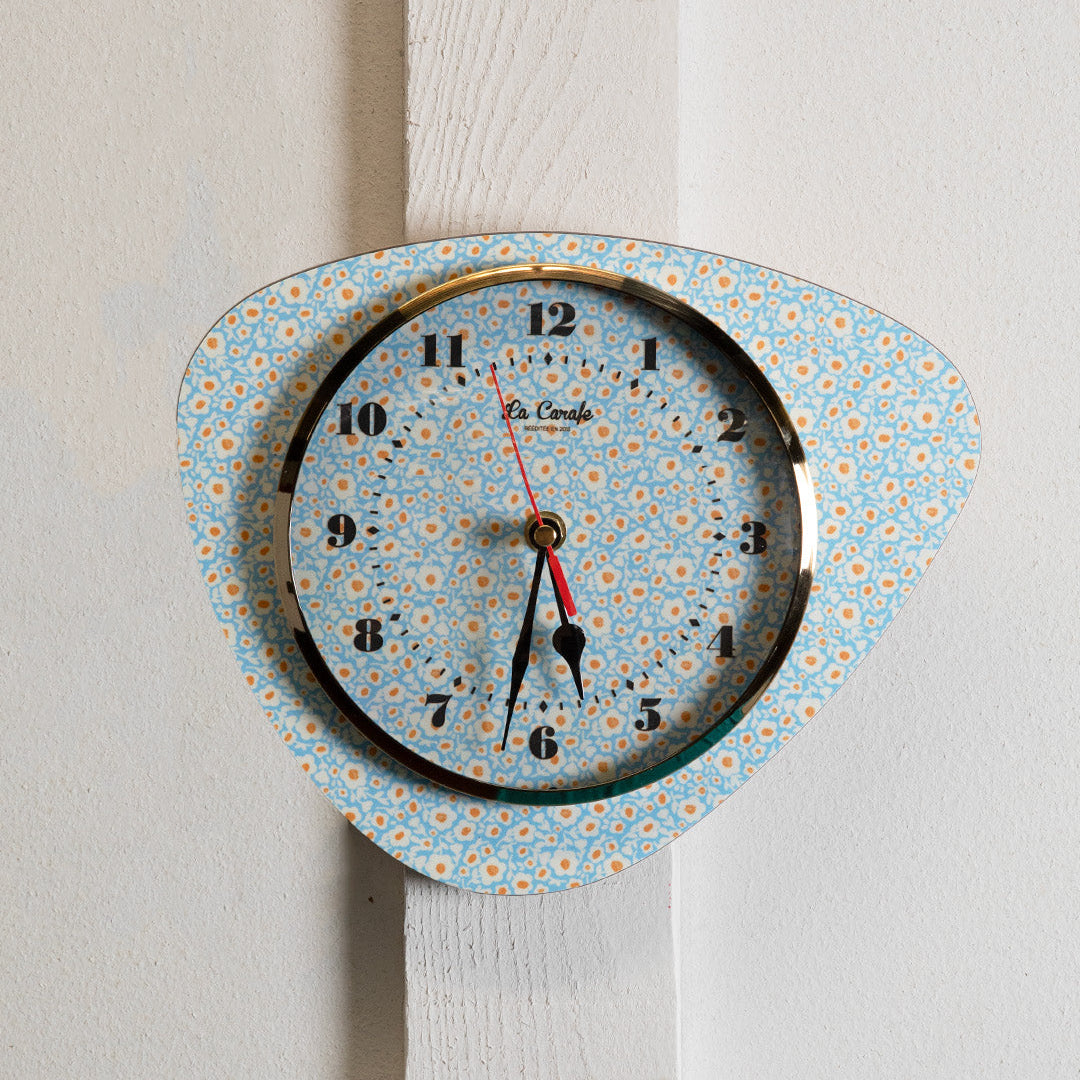 Horloge vintage à fleurs