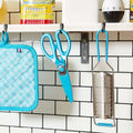 Râpe acier inoxydable rétro aux lignes vintage, idéale décoration cuisine vintage années 50-70, ustensile durable et élégant.