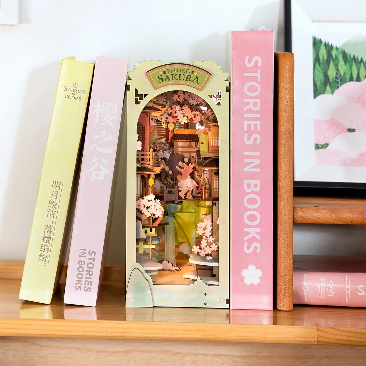 Insert de Bibliothèque Book Nook – Falling Sakura TGB05