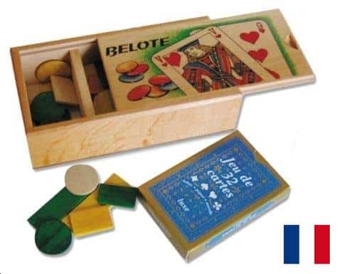 Coffret de belote avec 32 cartes et 50 jetons - Univers Bois